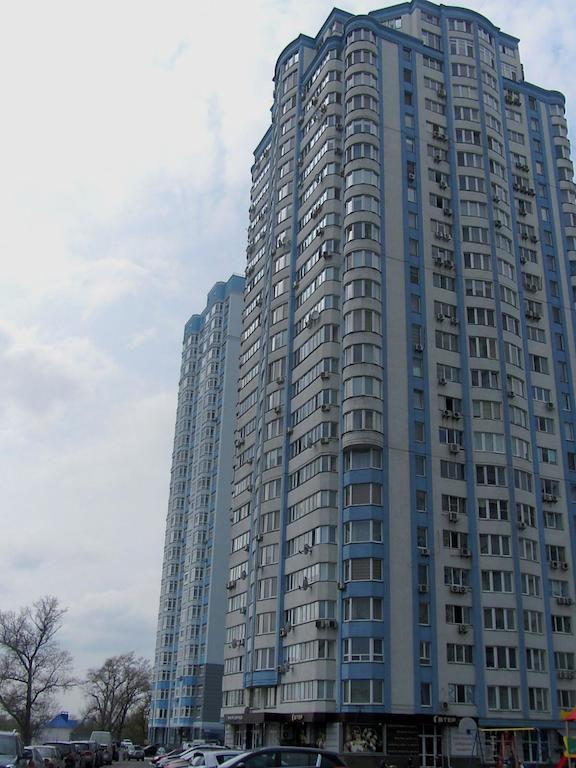 S&M Apartments Kyiv Exterior photo